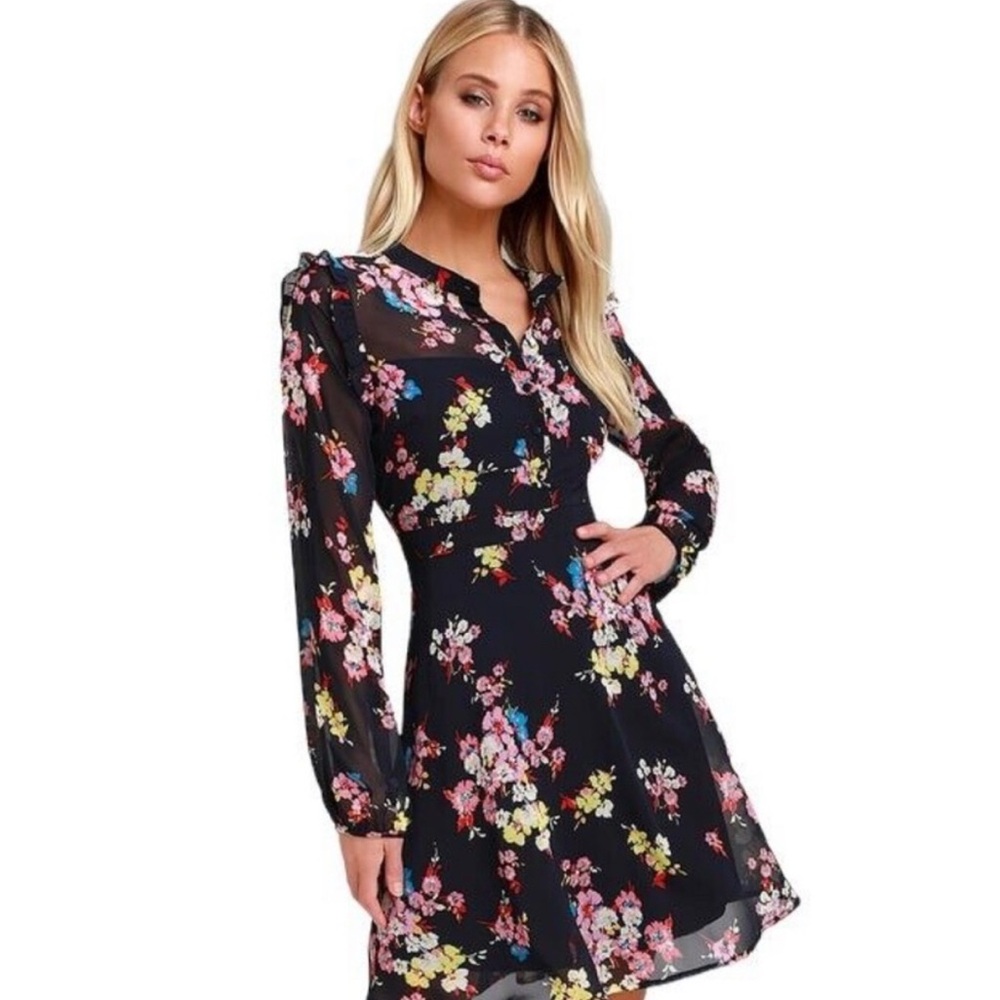 Lulu's In the Flowers Navy Floral Print Skater Dress Medium